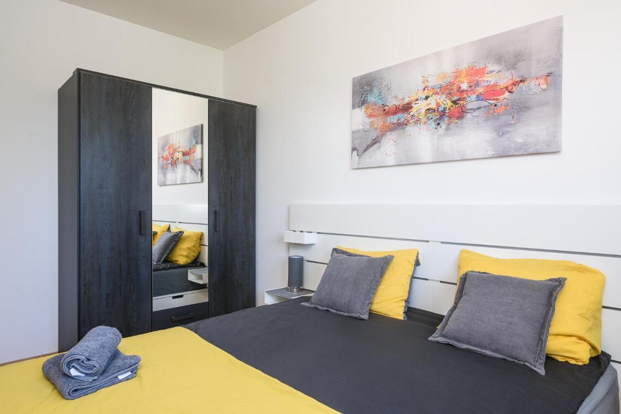 L&L Luxury Apartment 1 Donji Okrug  Extérieur photo